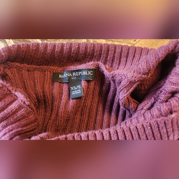 Banana Republic Mock Neck Knit Poncho Dark Cherry Size Small - Picture 7 of 8